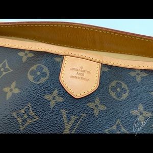 Louis Vuitton Monogram Shoulder Bag - Black and Tan